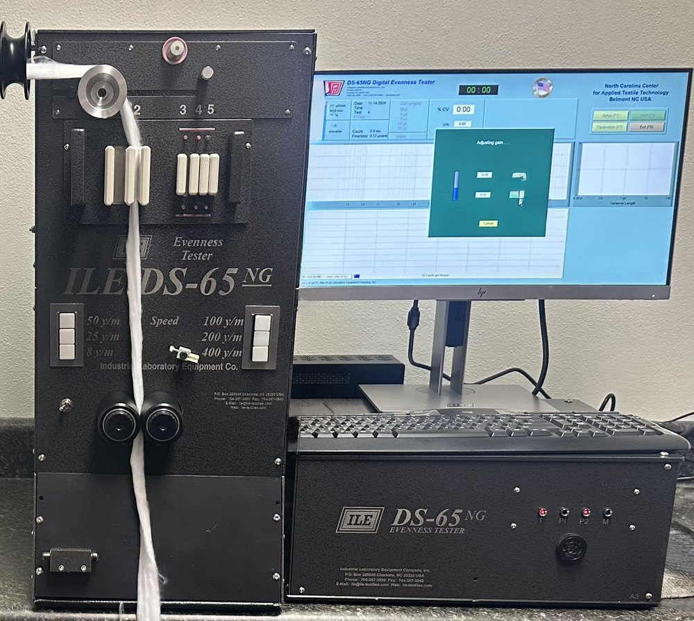 ILE DS-65NG Digital Evenness Tester with computer and interface box